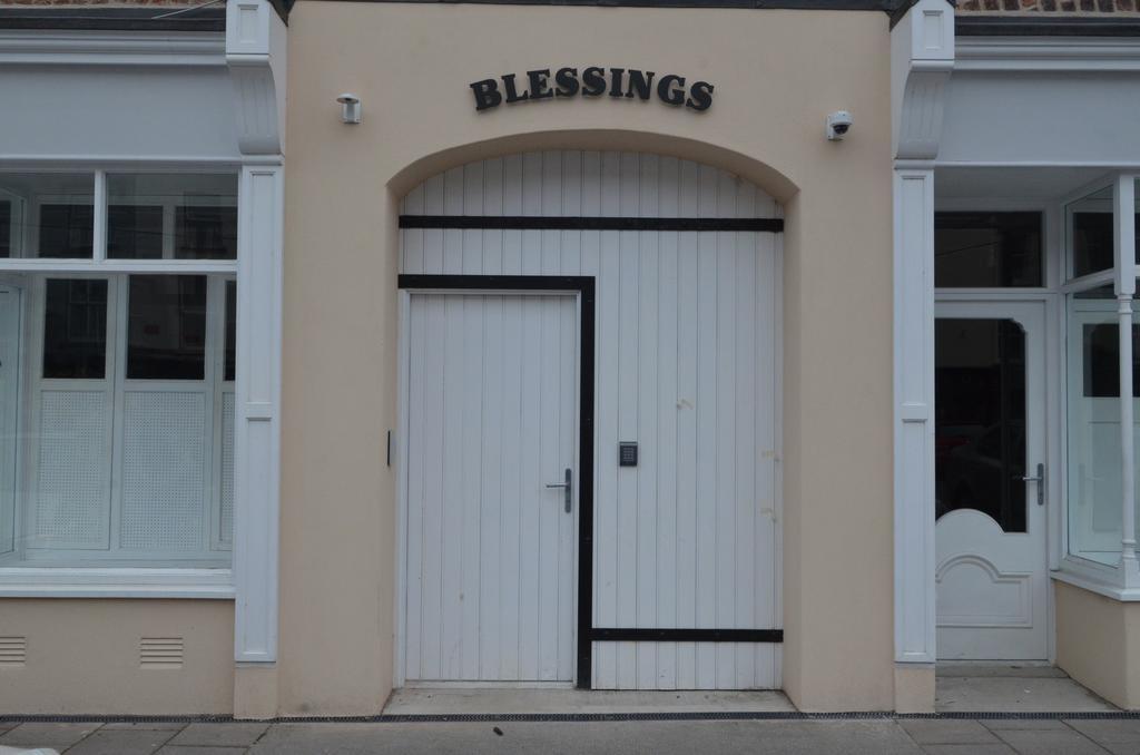 Blessings Studio Apartments Cootehill Kültér fotó